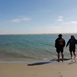 4 Person In Fano-by Traum *