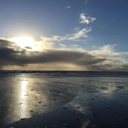 4 Person In Fano-by Traum